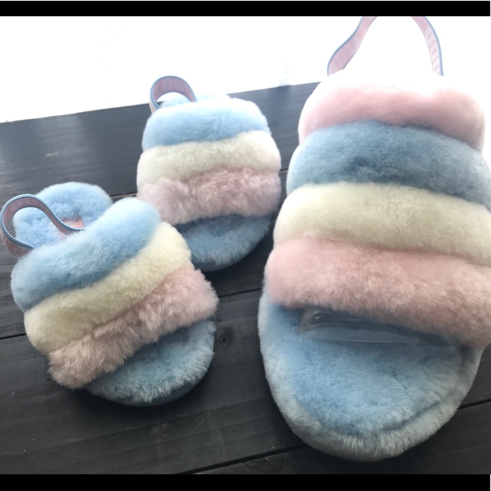 Uggs Fluff Yeah Kids Size 7